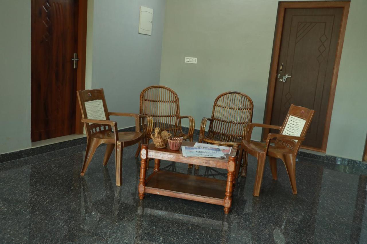 Kailasa Stays Chegat Exterior photo